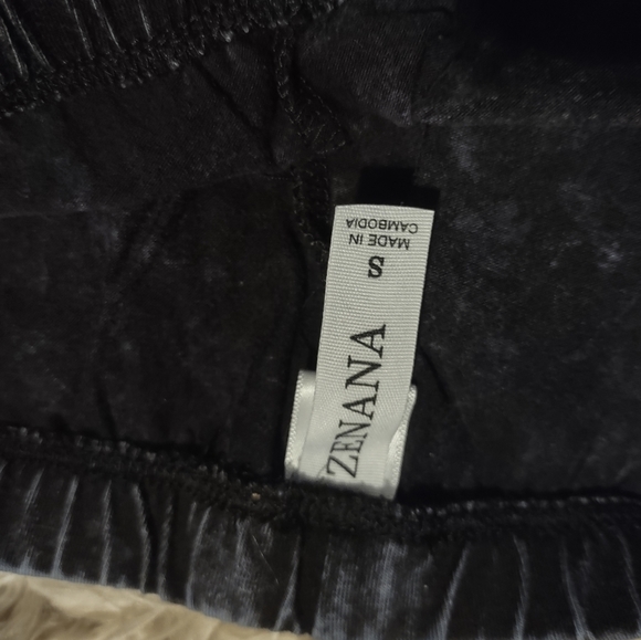 Zenana Mineral Wash Pull on Biker Shorts - Picture 2 of 6